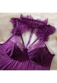 Intica - Body z koronkowym kołnierzykiem na specjalne okazje Evtimija. Kolor: fioletowy. Materiał: koronka #6