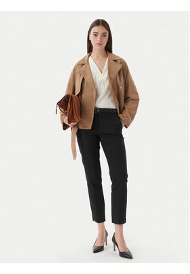 Marella Kurtka skórzana Epoca 2613441061 Beżowy Regular Fit. Kolor: beżowy. Materiał: skóra