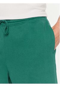 GAP - Gap Szorty sportowe 866764-01 Zielony Regular Fit. Kolor: zielony. Materiał: bawełna. Styl: sportowy