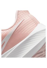 Buty Nike Air Zoom Pegasus 39 W DH4072-601 różowe. Kolor: różowy. Materiał: syntetyk. Model: Nike Zoom #7