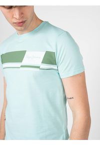 Pepe Jeans T-shirt Kade | | Mężczyzna |. Materiał: tkanina, prążkowany. Wzór: nadruk, aplikacja