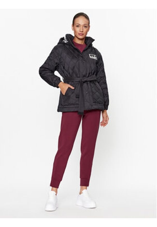 Guess Kurtka zimowa V3BL02 WFS82 Czarny Regular Fit. Kolor: czarny. Materiał: syntetyk. Sezon: zima