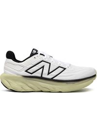 Buty do biegania męskie New Balance Fresh Foam 1080 v13 M1080LAD – białe. Okazja: na co dzień. Kolor: biały. Materiał: materiał. Szerokość cholewki: normalna. Sport: bieganie, fitness
