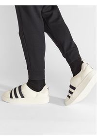Adidas - adidas Sneakersy Pufflylette GY1593 Beżowy. Kolor: beżowy. Materiał: materiał