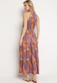 Born2be - Pomarańczowa Taliowana Sukienka w Kwiaty z Gumką w Pasie i Wiązaniem przy Szyi Lusaria. Okazja: na co dzień. Kolor: pomarańczowy. Materiał: skóra. Długość rękawa: bez rękawów. Wzór: kwiaty. Sezon: wiosna, lato. Styl: boho, elegancki, casual #7