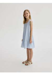 Reserved - Sukienka ze ściągaczami - jasnoniebieski. Kolor: niebieski. Materiał: tkanina #1