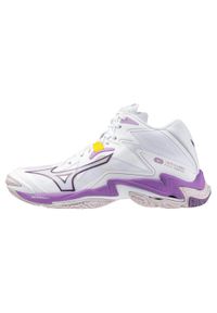 Buty do siatkówki Kobieta Mizuno Wave Lightning Z8 biały. Kolor: biały, wielokolorowy, fioletowy. Materiał: materiał, syntetyk. Szerokość cholewki: normalna. Model: Mizuno Wave. Sport: siatkówka