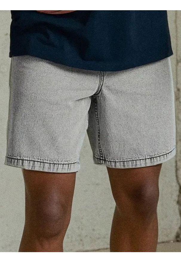 Sinsay - Szorty jeansowe - szary. Kolor: szary