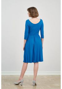 Marie Zélie - Sukienka Limosa ciemnoniebieska. Kolor: niebieski. Materiał: wiskoza, dzianina, materiał, elastan. Długość: midi #2
