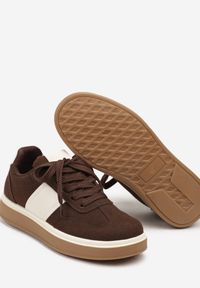 Born2be - Brązowe Sneakersy w Stylu Tenisówek Larrive. Okazja: na co dzień. Kolor: brązowy. Materiał: jeans, dresówka #6