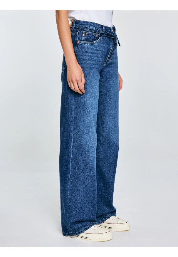 Big-Star - Jeansy damskie z szeroką nogawką granatowe Atrea 514. Kolor: niebieski. Styl: elegancki