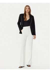 Guess Marynarka W5RN41 KCMU2 Czarny Regular Fit. Kolor: czarny. Materiał: syntetyk