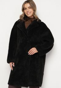 Born2be - Czarny Dwurzędowy Płaszcz Teddy o Fasonie Oversize Anerre. Typ kołnierza: golf. Kolor: czarny. Materiał: dzianina, jeans, wełna. Styl: elegancki