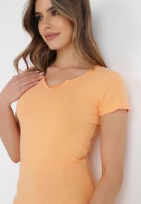 Born2be - Pomarańczowy T-shirt Aerippe. Kolor: pomarańczowy. Materiał: bawełna, dzianina, jeans. Długość rękawa: krótki rękaw. Długość: krótkie. Wzór: aplikacja, gładki. Styl: klasyczny #4