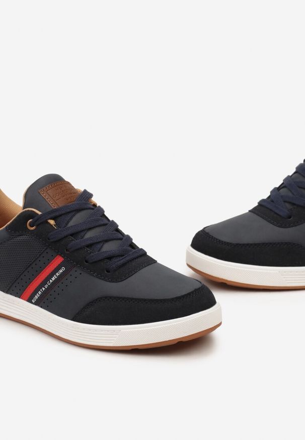 Born2be - Granatowe Buty Sportowe z Ozdobnymi Wstawkami i Sznurowaniem Cinetra. Okazja: na co dzień. Kolor: niebieski