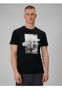 4f - 4F T-shirt regular z nadrukiem męski - czarny XL. Okazja: na co dzień. Kolor: czarny. Materiał: dzianina, bawełna, materiał. Wzór: nadruk. Styl: casual, klasyczny #1