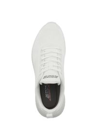 skechers - Buty do chodzenia męskie Skechers Bbk Bobs Squad. Kolor: biały. Materiał: syntetyk, materiał. Szerokość cholewki: normalna. Sport: turystyka piesza