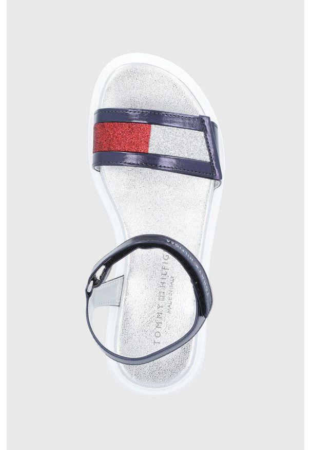 TOMMY HILFIGER - Tommy Hilfiger sandały dziecięce kolor granatowy. Zapięcie: rzepy. Kolor: niebieski. Materiał: guma, materiał. Wzór: gładki. Obcas: na platformie