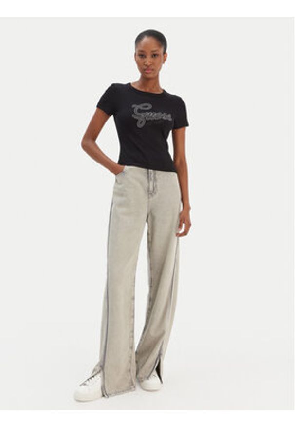 Guess T-Shirt W6RI22 KA0H1 Czarny Slim Fit. Kolor: czarny. Materiał: bawełna