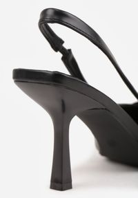 Renee - Czarne Sandały na Szpilce Vices Ozdobione Klamrą Kolitea. Okazja: na co dzień. Zapięcie: klamry. Kolor: czarny. Materiał: jeans. Wzór: aplikacja. Obcas: na szpilce. Styl: casual, elegancki. Wysokość obcasa: średni #9