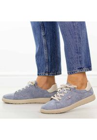 Niebieskie skórzane półbuty damskie Filippo Dp6738/26. Okazja: na spacer, na co dzień. Zapięcie: sznurówki. Kolor: niebieski. Materiał: skóra, nubuk. Sezon: wiosna, lato. Styl: casual, elegancki, klasyczny #1