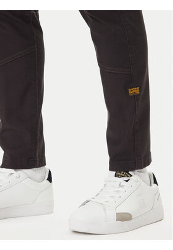 G-Star RAW - G-Star Raw Spodnie materiałowe Zip Pocket 3D D24307-E172 Czarny Skinny Fit. Kolor: czarny. Materiał: bawełna