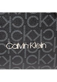 Calvin Klein Torebka Shopper Md K60K607427 Czarny. Kolor: czarny. Materiał: skórzane #4