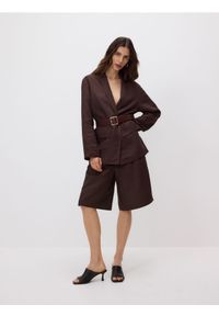 Reserved - Szorty bermudy z lnem - ciemnobrązowy. Kolor: brązowy. Materiał: len #1
