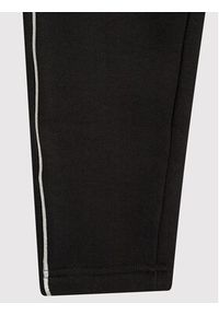 4f - 4F Spodnie dresowe HJZ21-JSPDD002 Czarny Regular Fit. Kolor: czarny. Materiał: bawełna #5