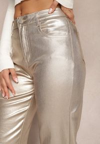 Renee - Złote Szerokie Spodnie Metaliczne High Waist z Ekoskóry Tranise. Stan: podwyższony. Kolor: złoty. Materiał: skóra #3