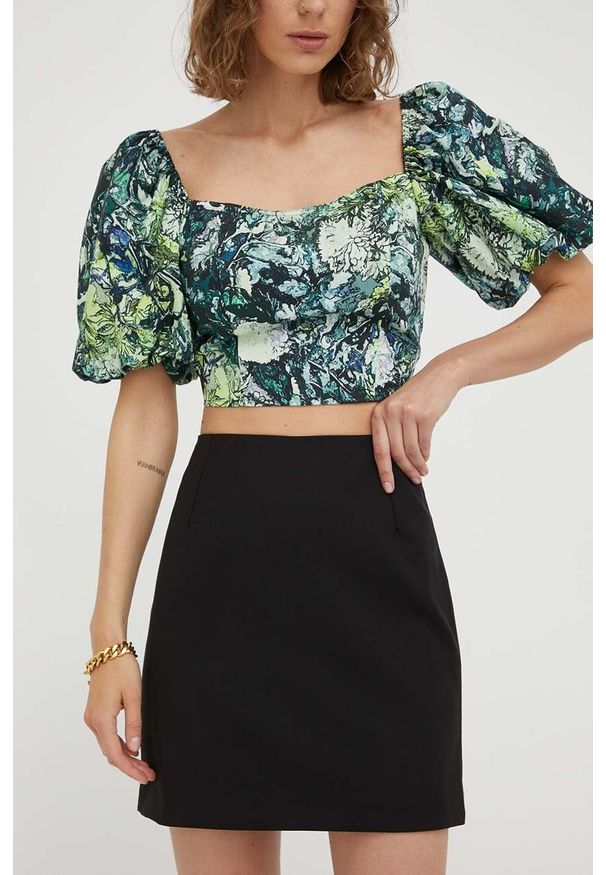 GESTUZ - Gestuz spódnica Paula kolor czarny mini ołówkowa. Kolor: czarny. Materiał: tkanina, poliester