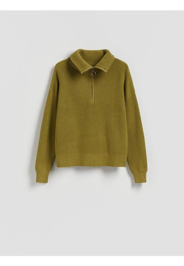 Reserved - Sweter z wiskozą - ciemnozielony. Kolor: zielony. Materiał: wiskoza