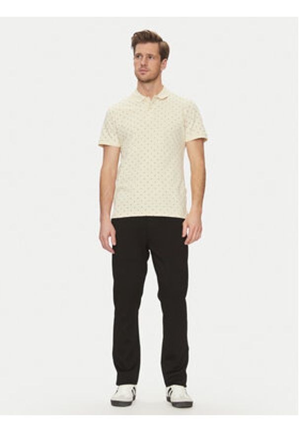 Blend Polo 20718261 Beżowy Regular Fit. Typ kołnierza: polo. Kolor: beżowy. Materiał: bawełna