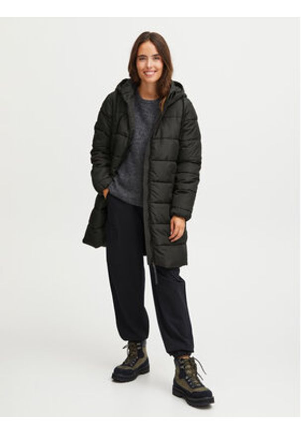 Fransa Płaszcz zimowy 20612163 Czarny Regular Fit. Kolor: czarny. Materiał: syntetyk. Sezon: zima