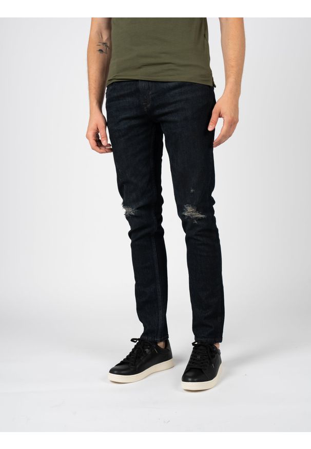 Guess Jeansy "Slim Tapered" | M2RAS2D47I6 | Mężczyzna | Granatowy. Kolor: niebieski. Wzór: haft, aplikacja