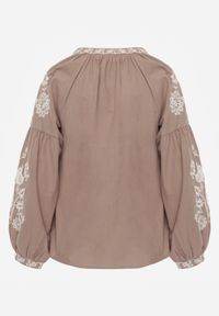 Born2be - Beżowa Bawełniana Bluzka Boho z Ozdobnym Haftem i Sznurkiem z Frędzlami Lamegenia. Okazja: na co dzień. Kolor: beżowy. Materiał: bawełna. Długość: długie. Wzór: haft. Styl: boho #2