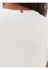 TOMMY HILFIGER - Tommy Hilfiger T-Shirt WW0WW22043 Biały Regular Fit. Kolor: biały. Materiał: bawełna #4