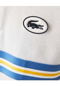 Lacoste - LACOSTE - Biała koszulka polo z paskami Regular Fit. Typ kołnierza: polo. Kolor: biały. Materiał: bawełna. Styl: klasyczny #4