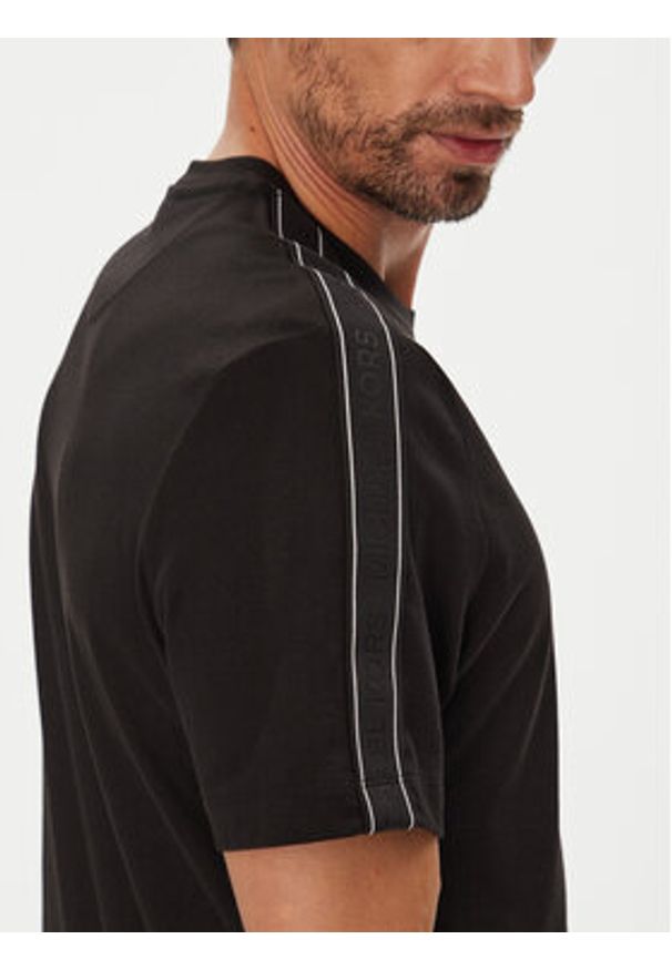Michael Kors T-Shirt CT4524E1V2 Czarny Regular Fit. Kolor: czarny. Materiał: bawełna