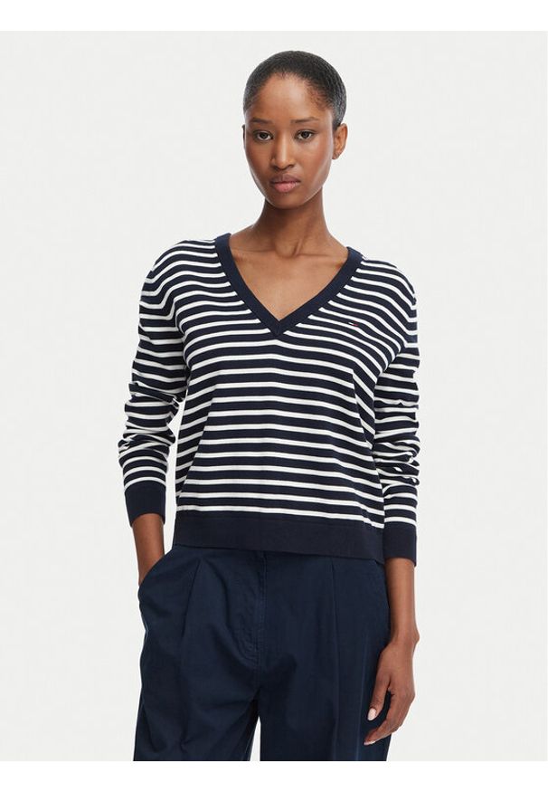 Tommy Jeans Sweter Essential DW0DW19888 Granatowy Regular Fit. Kolor: niebieski. Materiał: bawełna