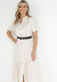 Born2be - Beżowa Koszulowa Sukienka Midi z Falbanką i Paskiem z Klamerką Cadyjane. Okazja: na co dzień. Kolor: beżowy. Materiał: skóra. Typ sukienki: koszulowe. Styl: casual. Długość: midi #4