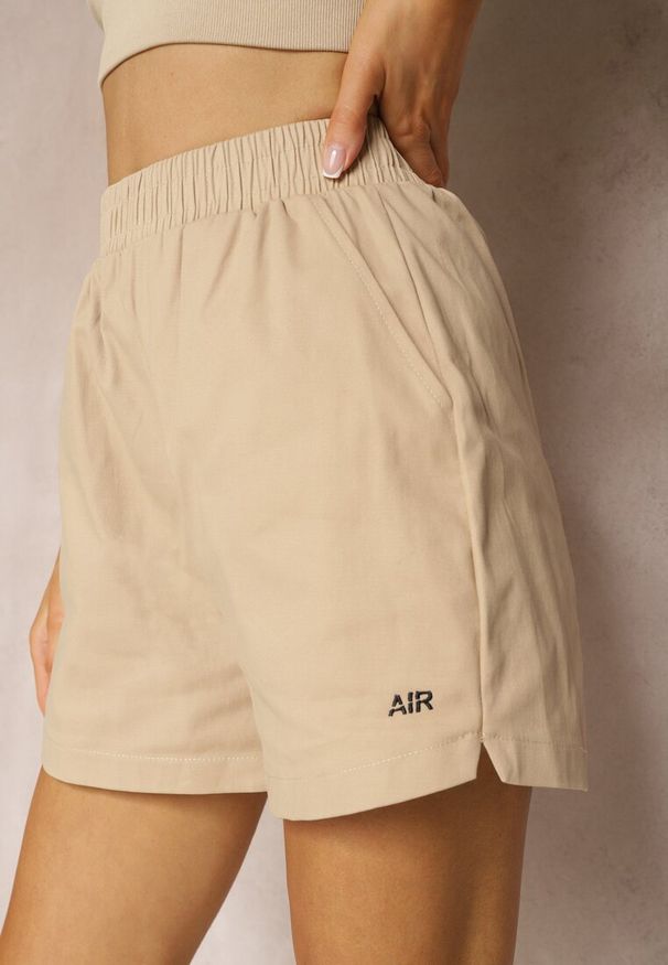 Renee - Beżowe Szorty z Bawełny High Waist z Gumką w Pasie Moavia. Okazja: na plażę, na spacer. Stan: podwyższony. Kolor: beżowy. Materiał: bawełna. Sezon: lato. Styl: elegancki