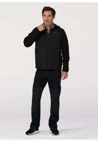 Wrangler - WRANGLER ATHLETIC HYBRID MĘSKA KURTKA PRZEJŚCIOWA WIOSENNA JESIENNA REAL BLACK WA4MY3101 112324777. Sezon: jesień, wiosna