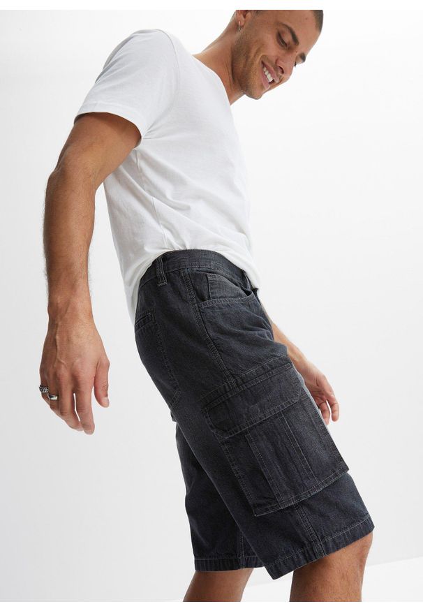 bonprix - Długie dżinsowe bermudy bojówki, relaxed fit. Kolor: czarny. Długość: długie