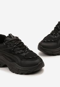 Born2be - Czarne Sneakersy na Tłoczonej Podeszwie z Ozdobnym Sznurowaniem i Wstawkami z Siateczki Xerxia. Kolor: czarny #4