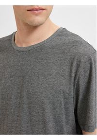 Selected Homme T-Shirt 16087843 Szary Regular Fit. Kolor: szary #5
