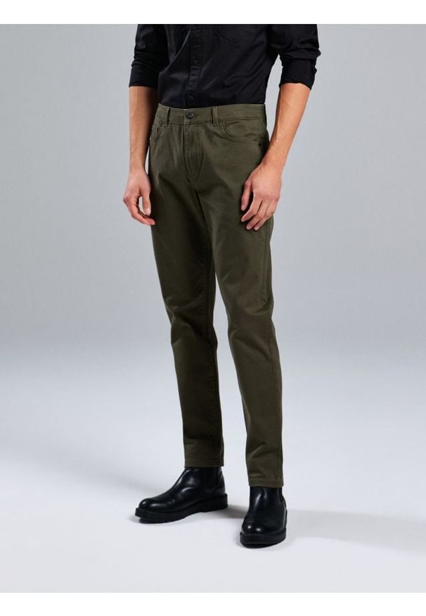 Sinsay - Spodnie slim - zielony. Kolor: zielony