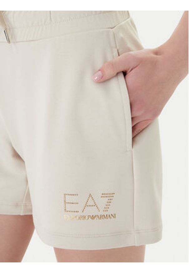 EA7 Emporio Armani Szorty sportowe 7W000269 AF12482 U1088 Beżowy Regular Fit. Kolor: beżowy. Materiał: syntetyk