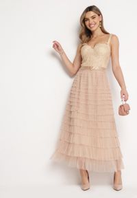 Born2be - Beżowa Sukienka Maxi na Ramiączkach z Gorsetową Górą i Tiulowymi Falbanami Encartia. Typ kołnierza: dekolt gorset. Kolor: beżowy. Materiał: tiul. Długość rękawa: na ramiączkach. Typ sukienki: gorsetowe. Długość: maxi #7