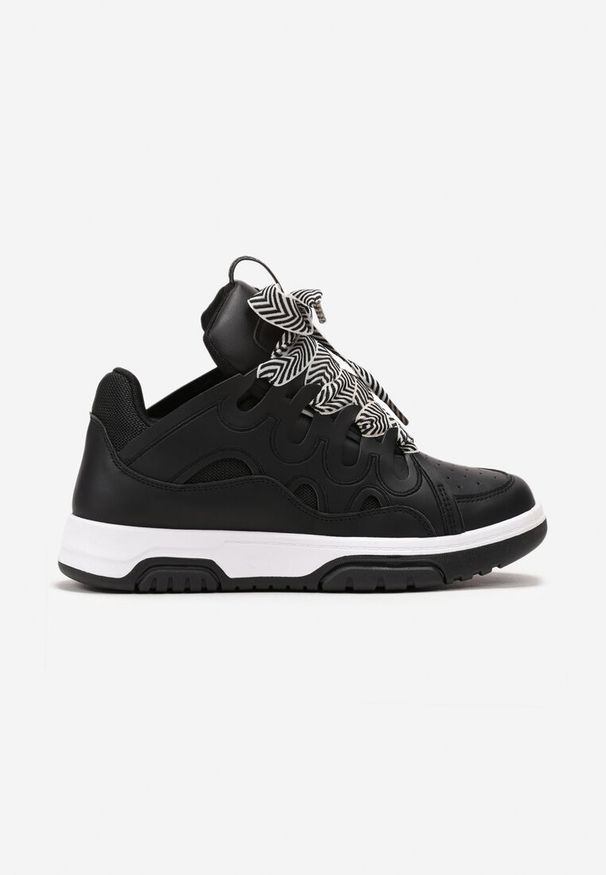 Born2be - Czarne Sneakersy z Przeszyciami i Szerokim Wiązaniem Leontine. Kolor: czarny
